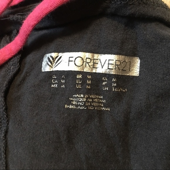 Open-Back Workout Top - Picture 4 of 4